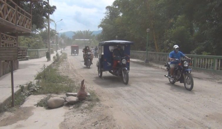 Calle de tierra del Jr. San Martín afecta a vecinos