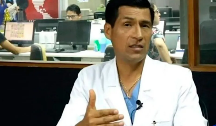 Exigen renuncia ministro de salud