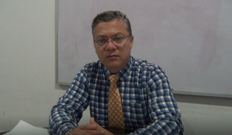 Gerente acepta ineficiencia por no lograr bono del MEF