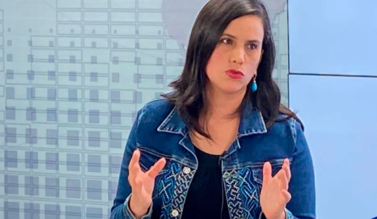 Verónica Mendoza